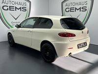 Second-hand Alfa Romeo 147 Impression 105 CP (77 kW) 2007 Alb Hatchback