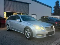 Gebraucht Mercedes E200 Avantgarde 184 PS (135 kW) 2010 Silber Kombi
