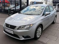 Gebraucht Seat Leon Style 110 PS (80 kW) 2015 "estrella" silber Kleinwagen