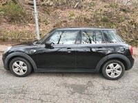 Second-hand Mini Cooper 105 CP (77 kW) 2015 Negru Hatchback