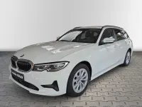Gebraucht BMW 320 Sport Line 190 PS (139 kW) 2022 Weiss Kombi