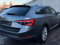 Gebraucht Skoda Superb Style 200 PS (147 kW) 2024 Grau Kombi