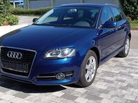 Usata Audi A3 Attraction 105 CV (77 kW) 2012 Blu Utilitaria