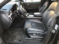 Gebraucht Audi Q8 S-Line 286 PS (210 kW) 2019 Grau metallic SUV