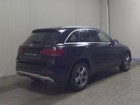 Gebraucht Mercedes GLC300e 320 PS (235 kW) 2021 Schwarz unilack SUV