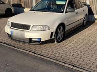 Gebraucht Audi A4 150 PS (110 kW) 1995 Rot Limousine