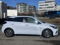 Gebraucht Hyundai i20 101 PS (74 kW) 2020 Blau Kleinwagen