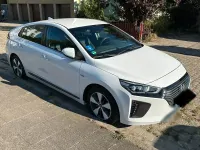 Gebraucht Hyundai Ioniq Premium 147 PS (108 kW) 2018 Weiß Kleinwagen