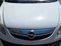 Gebraucht Opel Corsa 69 PS (50 kW) 2011 Weiß Kleinwagen