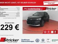 Neu VW T-Roc 116 PS (85 kW) 2026 Grenadillschwarz metallic SUV