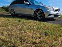 Gebraucht Mercedes C250 204 PS (150 kW) 2010 Silber Kombi