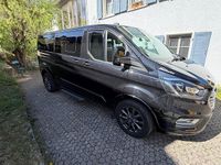 Gebraucht Ford Tourneo 150 PS (110 kW) 2022 Schwarz Van / Kleinbus