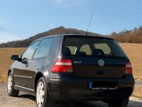 Gebraucht VW Golf IV 75 PS (55 kW) 2001 Schwarz Kleinwagen