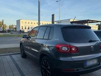 Gebraucht VW Tiguan 140 PS (102 kW) 2011 Silber SUV