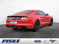 Gebraucht Ford Mustang GT 421 PS (309 kW) 2017 Rot Coupé