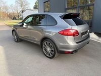 Gebraucht Porsche Cayenne 245 PS (180 kW) 2013 Grau SUV