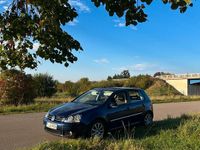 Gebraucht VW Golf V 140 PS (102 kW) 2006 Blau Kleinwagen