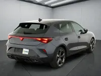 Neu Cupra Leon 150 PS (110 kW) 2026 Schwarz Kombi