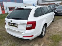 Gebraucht Skoda Octavia Elegance 105 PS (77 kW) 2014 Weiß Kleinwagen