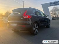 Second-hand Volvo XC40 Core 300 kW (408 CP) 2022 Negru SUV