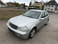 Gebraucht Mercedes C200 122 PS (89 kW) 2004 Brillantsilber Limousine