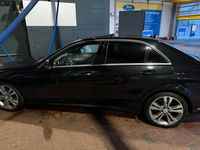 Gebraucht Mercedes E350 252 PS (185 kW) 2013 Schwarz Limousine