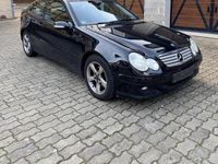 Gebraucht Mercedes C220 150 PS (110 kW) 2008 Schwarz Coupé