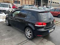 Gebraucht VW Golf VI 80 PS (58 kW) 2010 Schwarz Kleinwagen