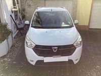 Gebraucht Dacia Lodgy Lauréate 102 PS (75 kW) 2018 Weiß Van / Kleinbus