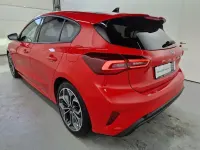 Gebraucht Ford Focus ST-Line X 125 PS (91 kW) 2023 Race rot Limousine