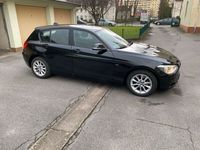 gebraucht BMW 118 i Sport line Navi Temp. Klima Scheckheft Xenon Kette neu