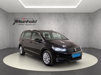 Gebraucht VW Touran Highline 150 PS (110 kW) 2024 Deep black perleffekt Van / Kleinbus