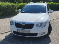 Gebraucht Skoda Superb Elegance 140 PS (102 kW) 2012 Weiß Kombi