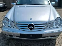 Gebraucht Mercedes C180 129 PS (94 kW) 2001 Silber Limousine
