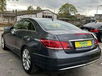 Usata Mercedes E200 184 CV (135 kW) 2015 Grigio Coupé