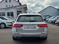 Używany Mercedes E220 194 KM (142 kW) 2017 Srebrny Sedan/Limuzyna