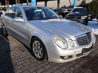 Gebraucht Mercedes E220 Classic 170 PS (125 kW) 2008 Iridiumsilber  metalliclack Limousine