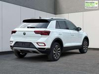 Neu VW T-Roc 150 PS (110 kW) 2025 Purewhite mit dachfarbe in... SUV