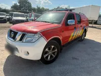 Gebraucht Nissan Navara 163 PS (119 kW) 2011 Rot Pickup