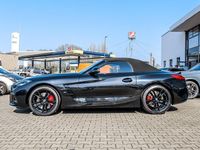 Neu BMW Z4 Performance 197 PS (144 kW) 2026 Schwarz Cabrio