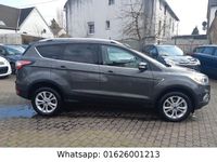 Gebraucht Ford Kuga Titanium 150 PS (110 kW) 2017 SUV