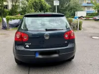 Gebraucht VW Golf V 102 PS (75 kW) 2007 Blau Kleinwagen