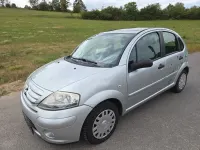 Gebraucht Citroën C3 Comfort 73 PS (53 kW) 2006 Silber Limousine
