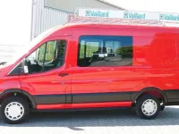 Gebraucht Ford Transit 131 PS (96 kW) 2019 Rot Van