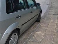 Gebraucht Ford Fiesta 60 PS (44 kW) 2005 Grau Kleinwagen