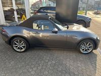 Neu Mazda MX5 Exclusive-Line 132 PS (97 kW) 2026 Grau Cabrio