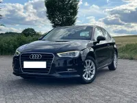 Gebraucht Audi A3 Attraction 105 PS (77 kW) 2013 Schwarz Coupé