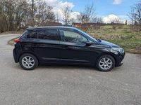 Gebraucht Hyundai i20 101 PS (74 kW) 2017 Schwarz Limousine