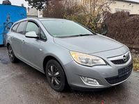 Gebraucht Opel Astra 125 PS (91 kW) 2011 Grau Kombi