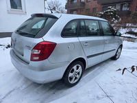 Gebraucht Skoda Fabia 105 PS (77 kW) 2010 Silber Kombi